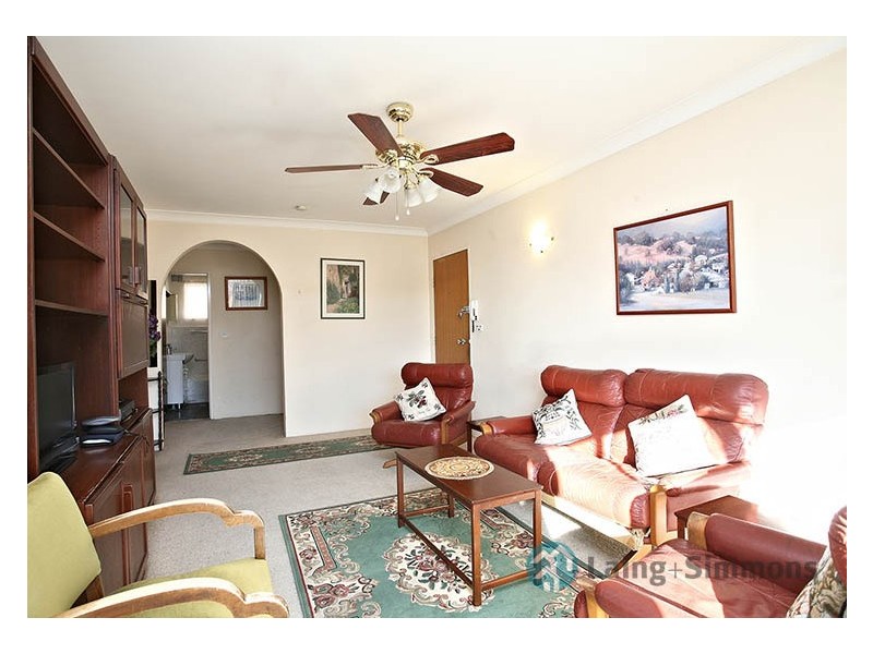 8/33 Blaxcell Street, Granville NSW 2142