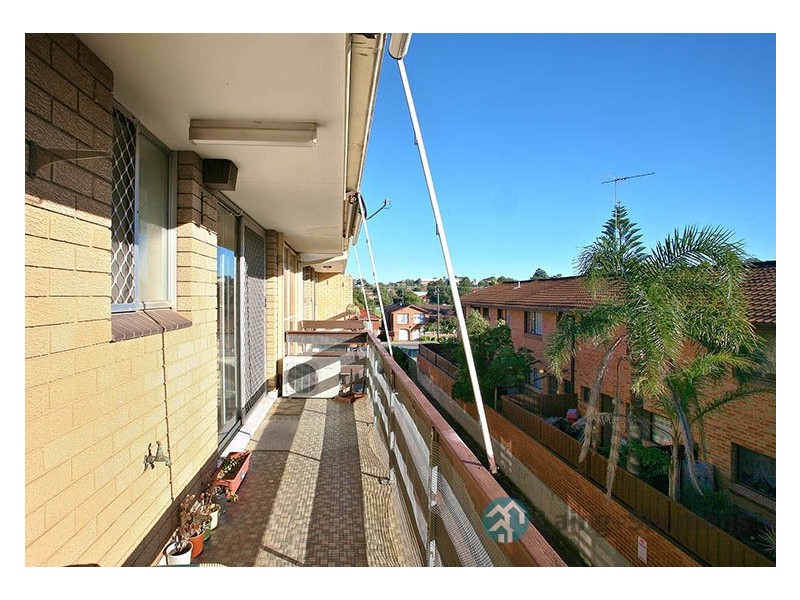 8/33 Blaxcell Street, Granville NSW 2142
