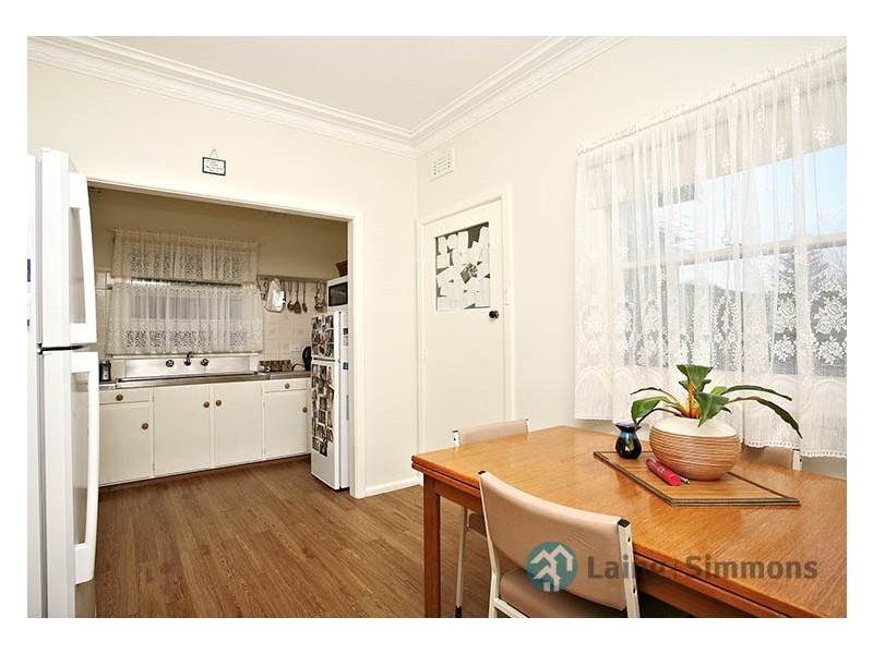 6 Johnstone Street, Guildford NSW 2161