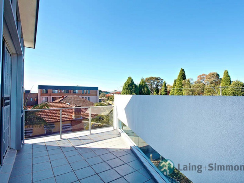 7/205-207 William Street, Granville NSW 2142