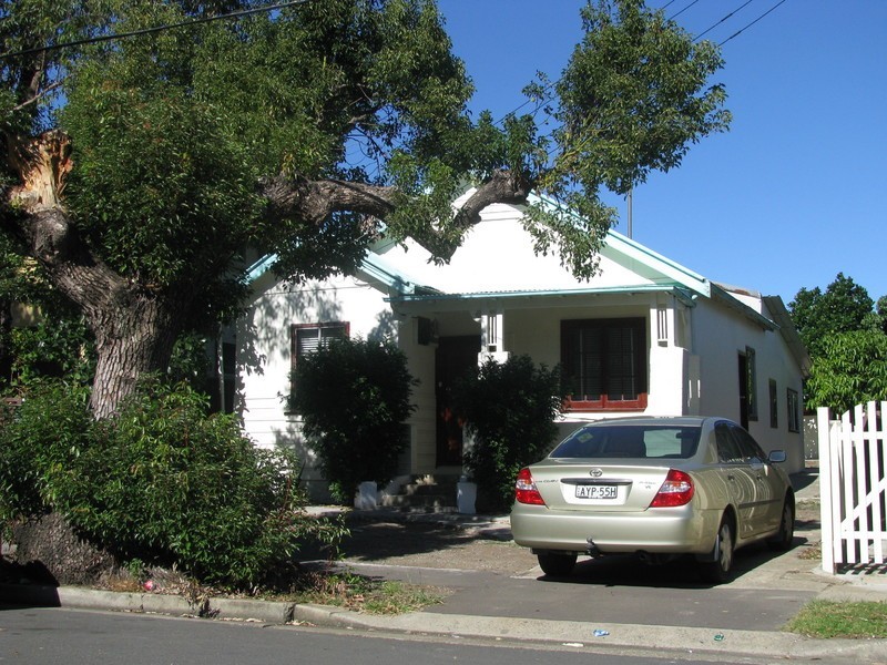 4 William Street, Granville NSW 2142