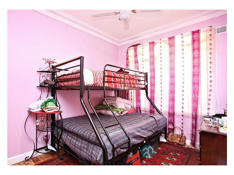 13 Royal Place, Greystanes NSW 2145