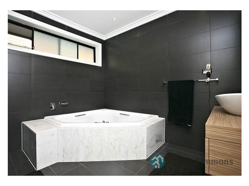 30 Lester Road, Greystanes NSW 2145