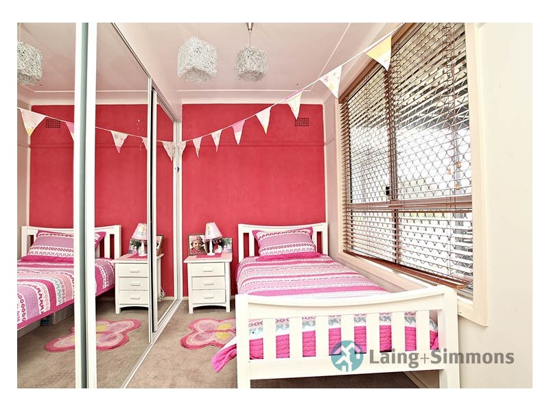 18 Linthorne Street, Guildford NSW 2161