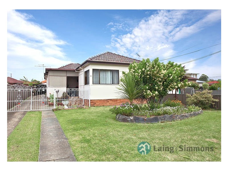 8 Kenyons Road, Merrylands NSW 2160