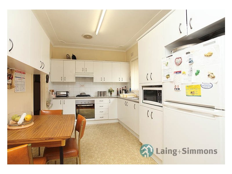 8 Kenyons Road, Merrylands NSW 2160