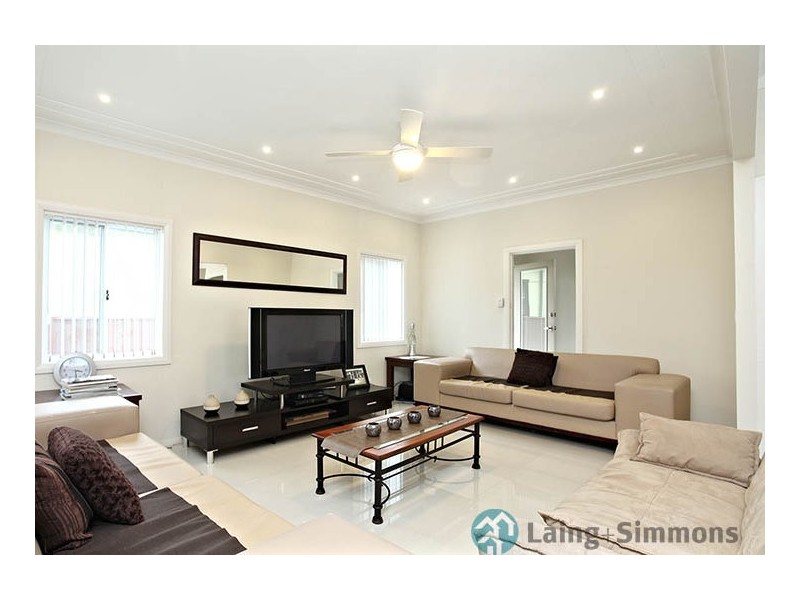 28 Wisdom Street, Guildford NSW 2161