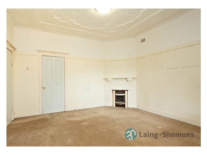 122 Warwick Road, Merrylands NSW 2160