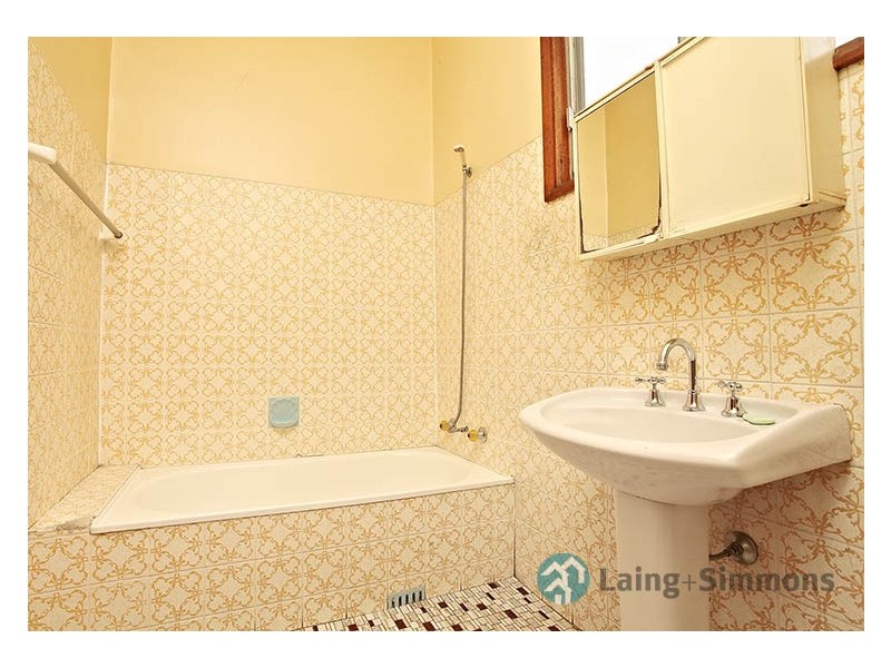 22 Myrtle Street, Granville NSW 2142