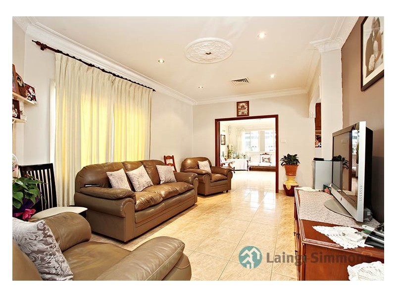 71 Robertson Street, Merrylands NSW 2160