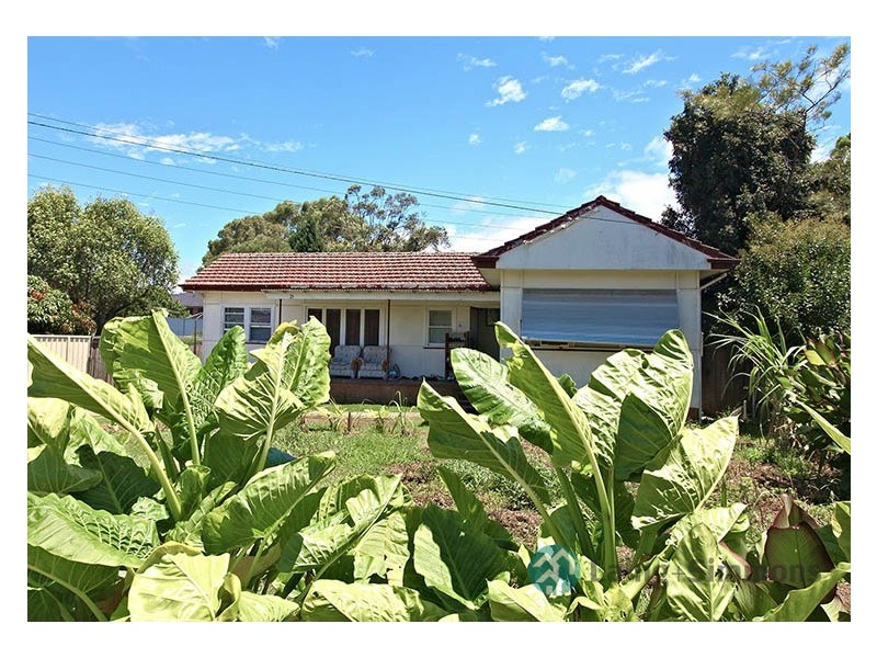 21 Renfrew Street, Guildford NSW 2161