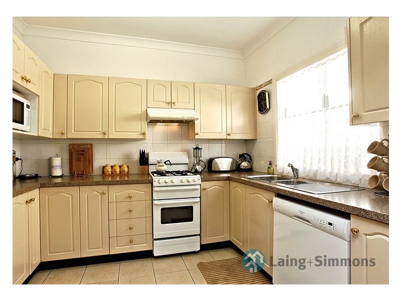 23 Rhodes Avenue, Guildford NSW 2161