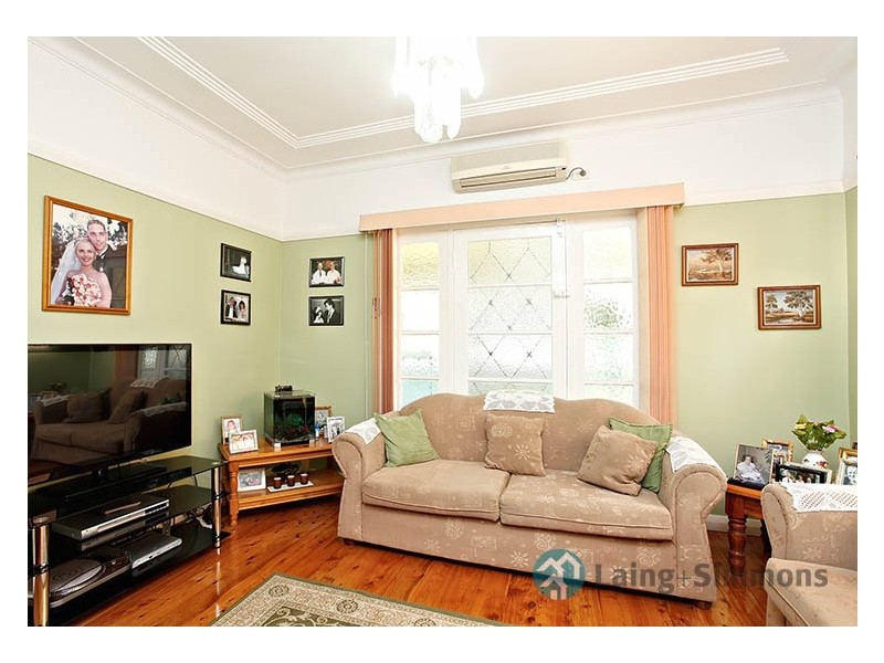 23 Rhodes Avenue, Guildford NSW 2161