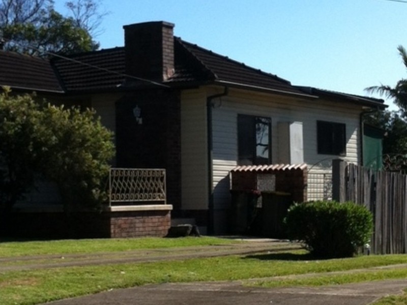 11 Campbell Street, Merrylands NSW 2160