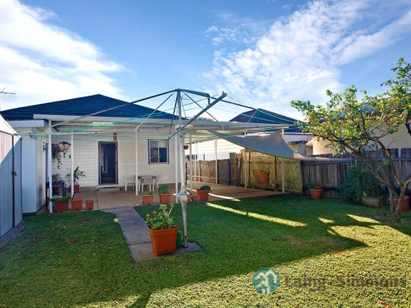 8 Spring Garden Street, Granville NSW 2142