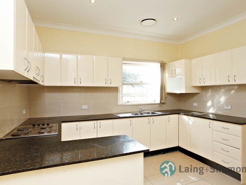 6 Greenslope Street, South Wentworthville NSW 2145