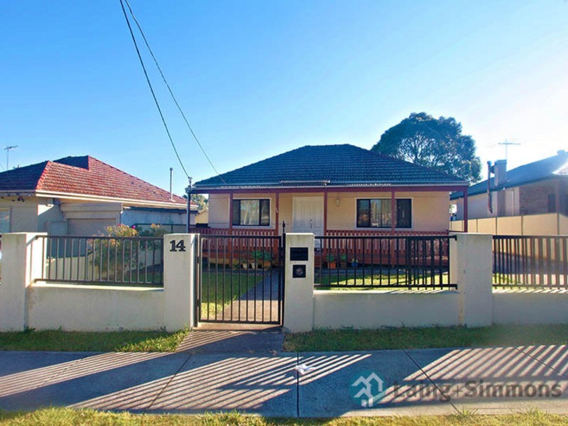 14 Hollywood Street, South Wentworthville NSW 2145