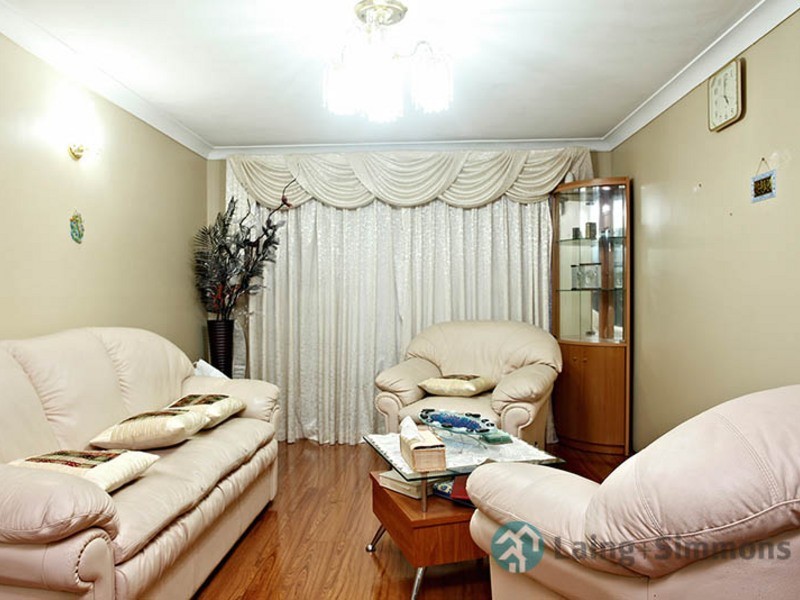 2/26 Farnell Street, Merrylands NSW 2160