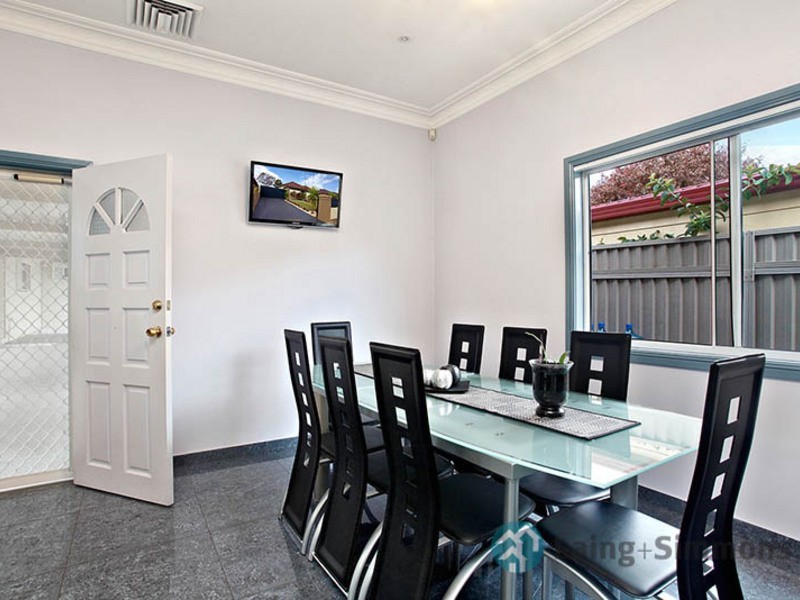 18 Talbot Road, Guildford NSW 2161