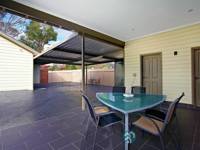 18 Talbot Road, Guildford NSW 2161