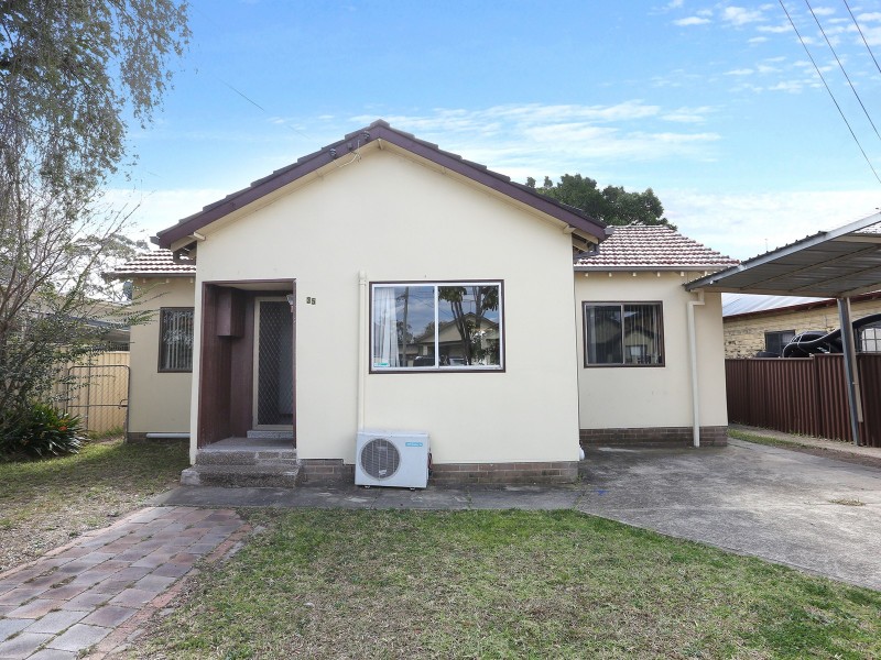 35 Cleone Street, Guildford NSW 2161