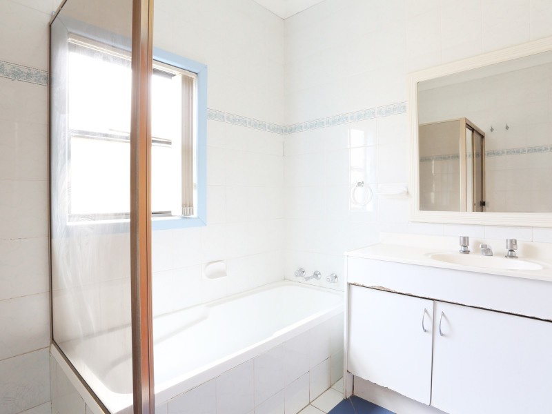 35 Cleone Street, Guildford NSW 2161