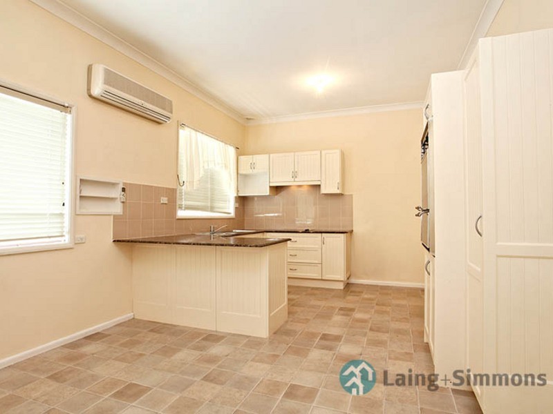 8 A’Beckett Street, Granville NSW 2142