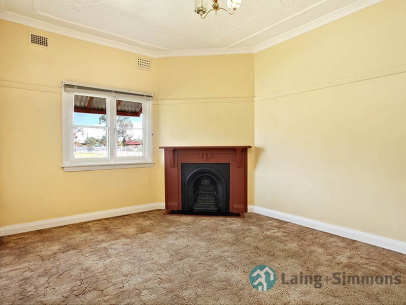 8 A’Beckett Street, Granville NSW 2142