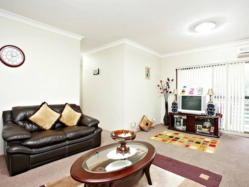 34/11 Louis Street, Granville NSW 2142