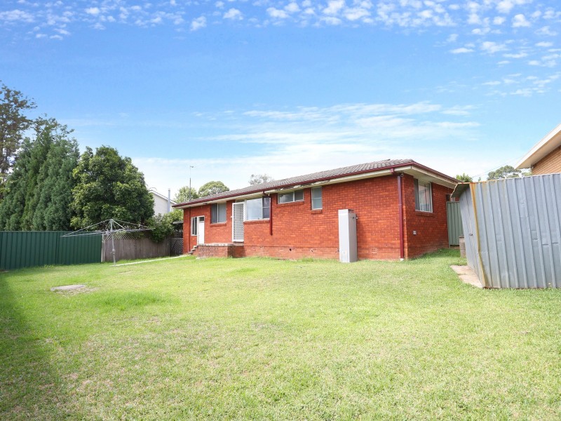 17 Gerald Street, Greystanes NSW 2145