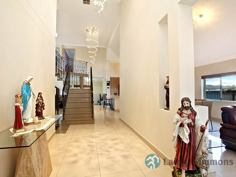 110 Hampden Road, South Wentworthville NSW 2145