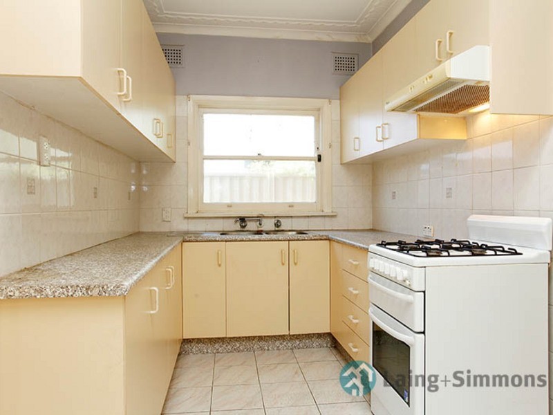 11 Verlie Street, South Wentworthville NSW 2145