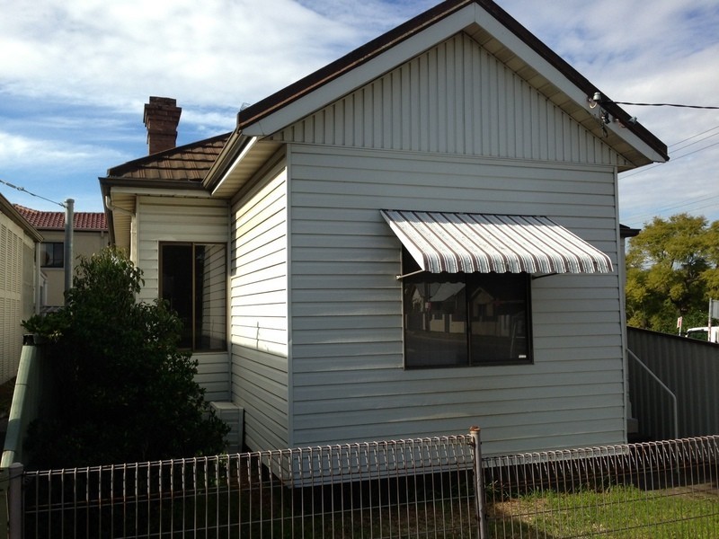 107 The Avenue, Granville NSW 2142