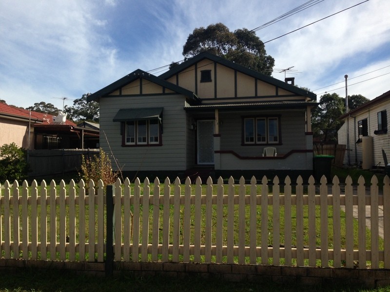 278 Excelsior Street, Guildford NSW 2161
