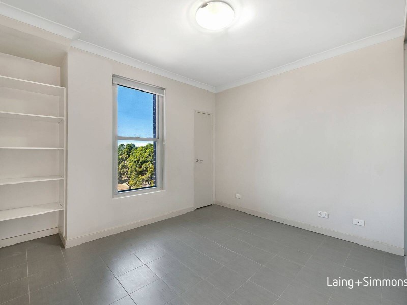2/129 Railway Parade, Granville NSW 2142