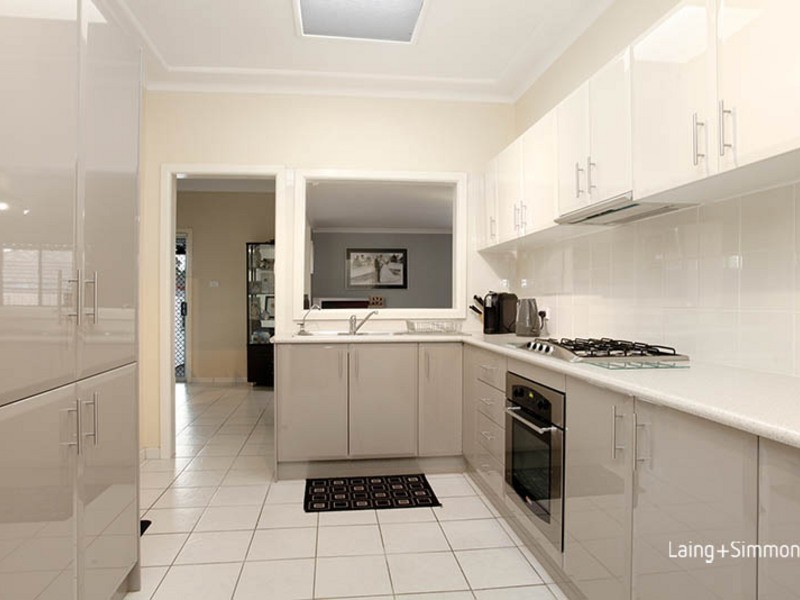 11 Ainslie Street, Fairfield West NSW 2165