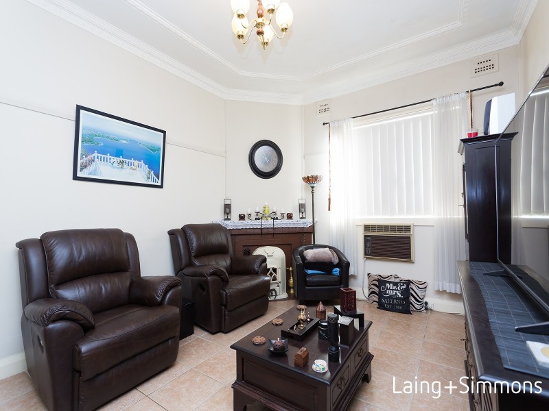 22 West Street, Guildford NSW 2161