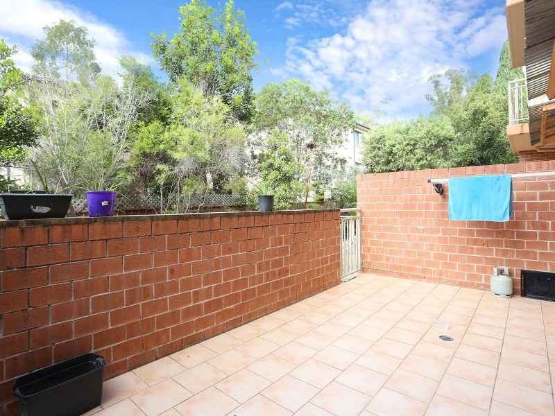 2/64-68 Cardigan Street, Guildford NSW 2161