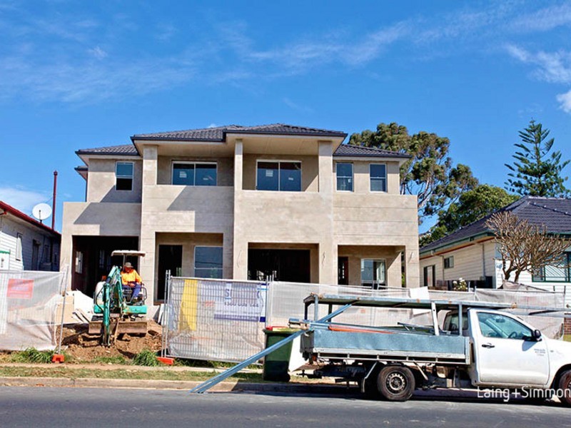 2/142 Hawksview Street, Guildford NSW 2161