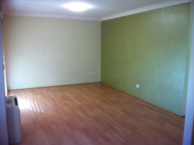 3/12 Allen St, Harris Park NSW 2150