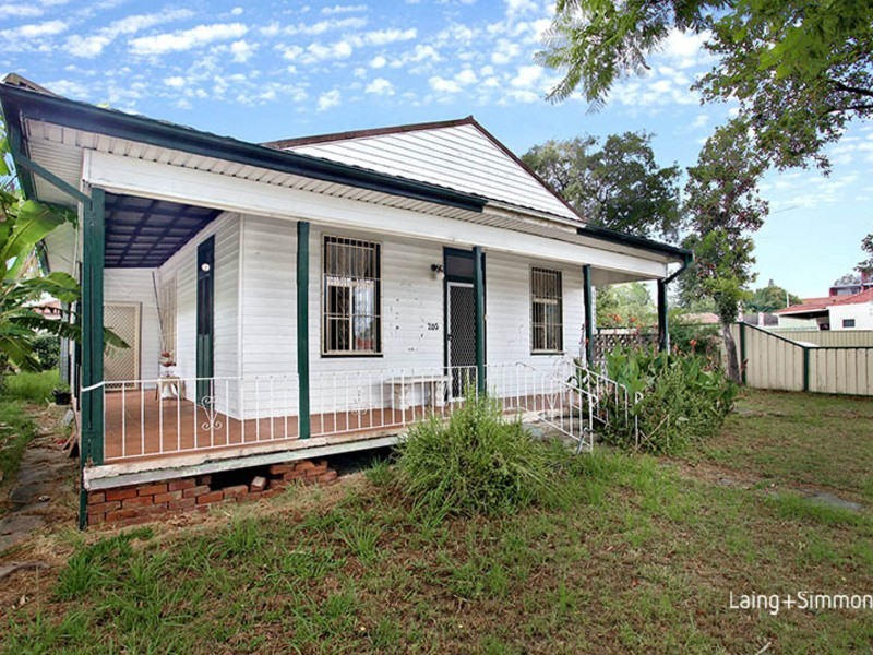 205 Woodville Road, Merrylands NSW 2160