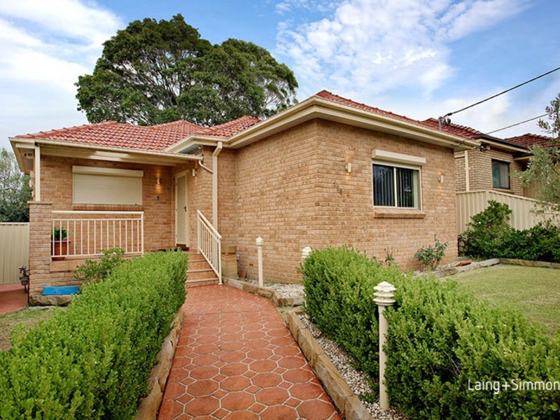 129 Pitt Street, Merrylands NSW 2160