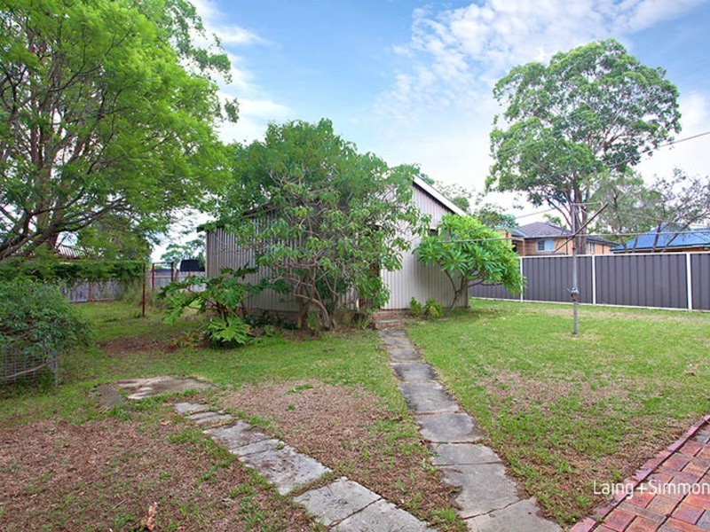 44 Binalong Road, Pendle Hill NSW 2145