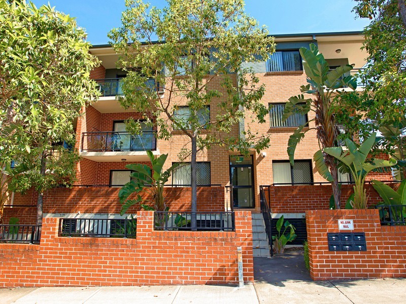 1/14-18 Tilba Street, Berala NSW 2141