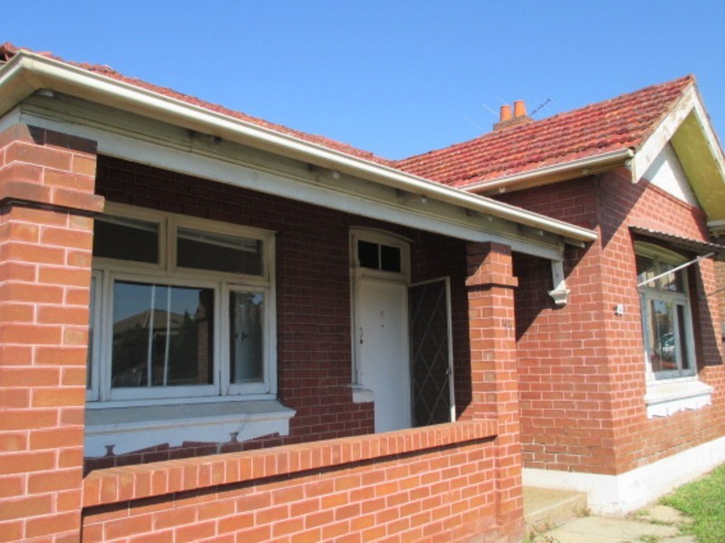 49 Woodville Road, Granville NSW 2142