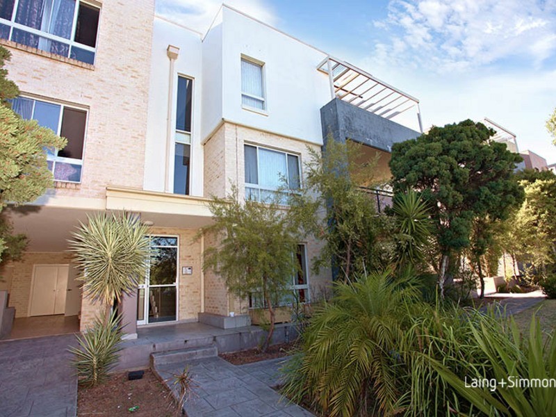 2/72-78 Cardigan Street, Guildford NSW 2161