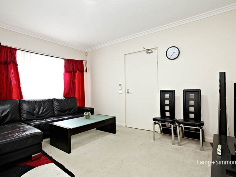 2/72-78 Cardigan Street, Guildford NSW 2161