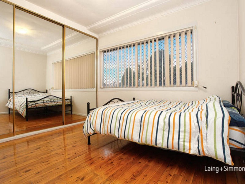 64 Rawson Road, Guildford NSW 2161