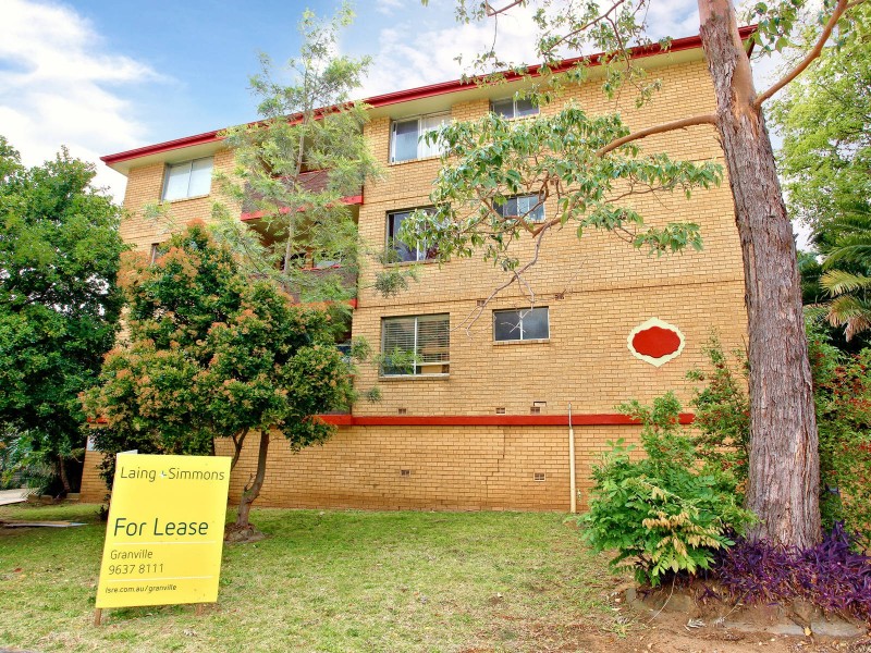 15/16 Hutchinson Street, Granville NSW 2142