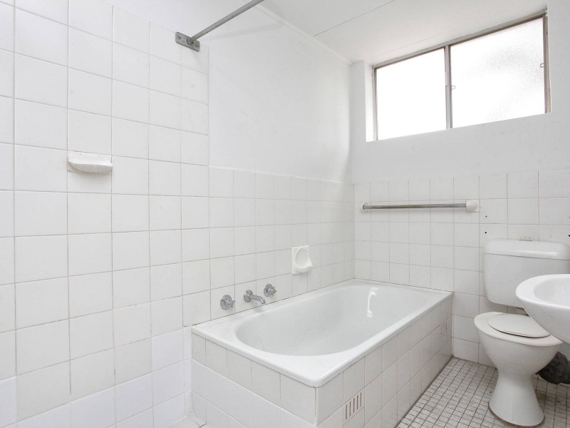 15/16 Hutchinson Street, Granville NSW 2142